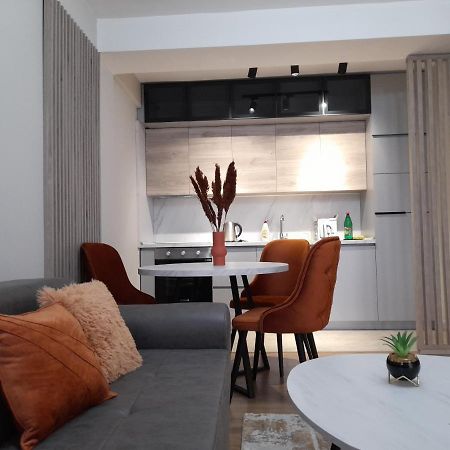 Centar Two Apartment Skopje Eksteriør bilde