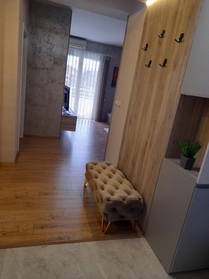 Centar Two Apartment Skopje Eksteriør bilde