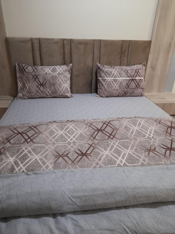 Centar Two Apartment Skopje Eksteriør bilde